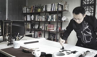 舞臺(tái)之魅 當(dāng)鉛筆畫遇上東臺(tái)小龍蝦